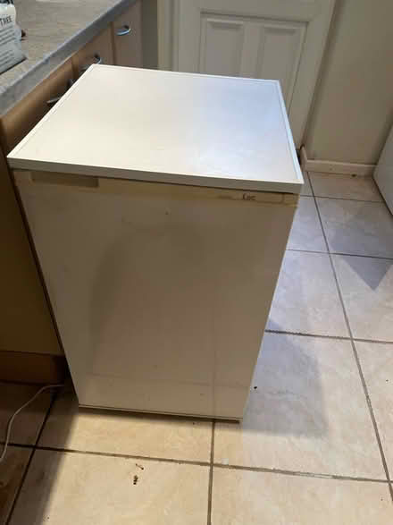 Photo of free Undercounter fridge (Tring HP23) #1