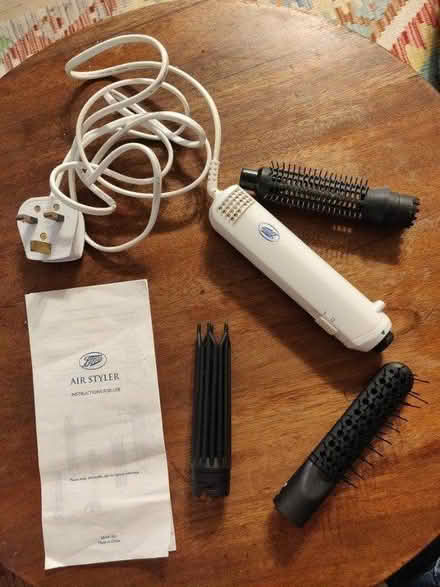 Photo of free Air styler (wet to dry hair tool) (CB2) #2