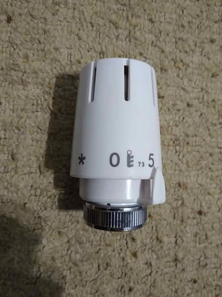 Photo of free 5 thermostatic radiator valves (Bloxham OX15) #1