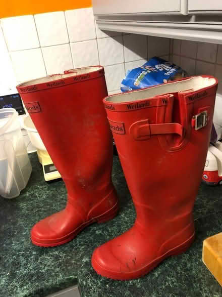 Photo of free Wetlands U.K. size 3 wellies (Stenalees PL26) #2