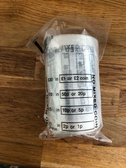 Photo of free Money bags (TW3 Hounslow rail station) #1