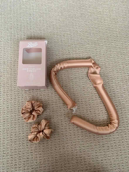 Photo of free Hair curling ribbon (CR0) #2