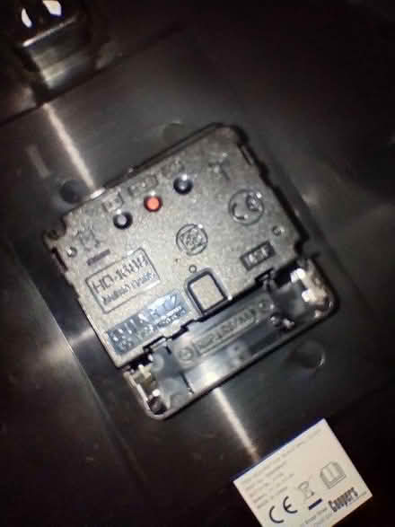 Photo of free Clock - not working properly (Ware SG12) #4