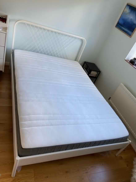 Photo of free Double bed & mattress (Harpenden AL5) #1