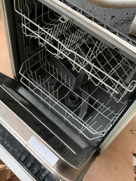 Photo of free Dishwasher (Tunbridge Wells TN2) #1