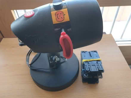 Photo of free Halloween/Xmas Projector (Northgate Village) #1