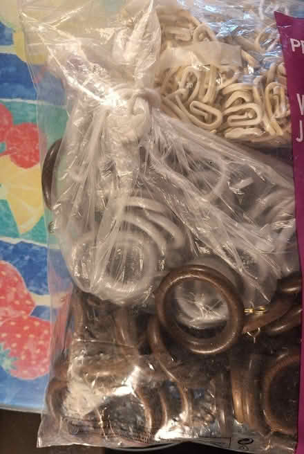 Photo of free Chopping boards & Curtain rings (Near Tesco Clearwater D11) #2