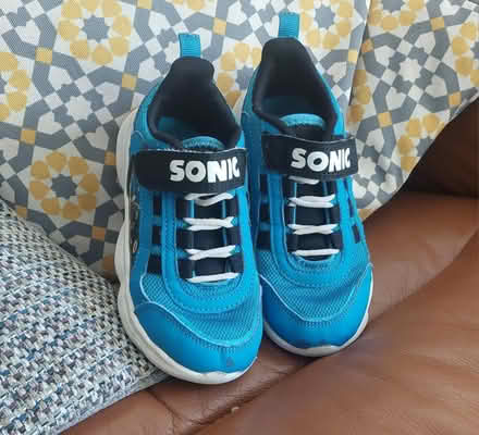 Photo of free Boys size 9 sonic trainers (B32) #1