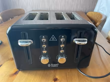 Photo of free Russell Hobbs 4 slice toaster. (Hala LA1) #2
