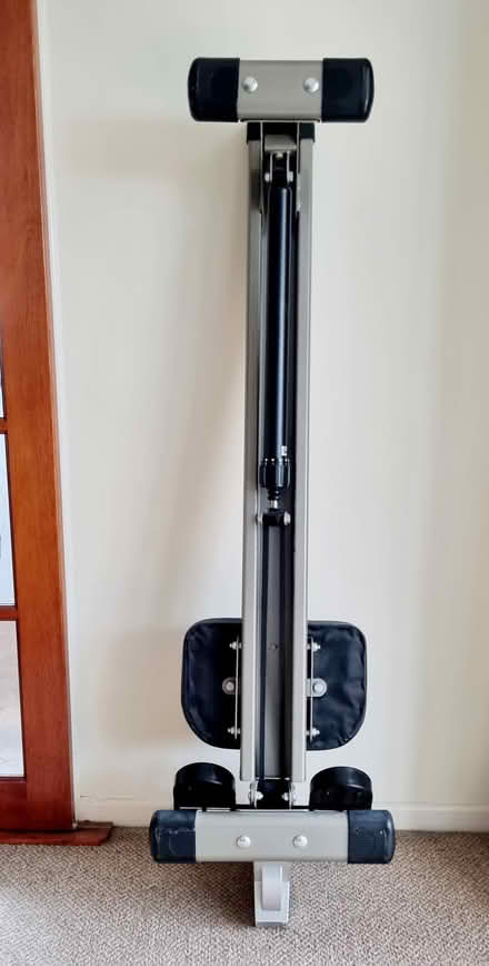 Photo of free Rowing machine (SO19) #2
