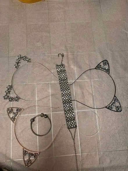 Photo of free Job lot hairbands and jewelery (Southall UB1) #3