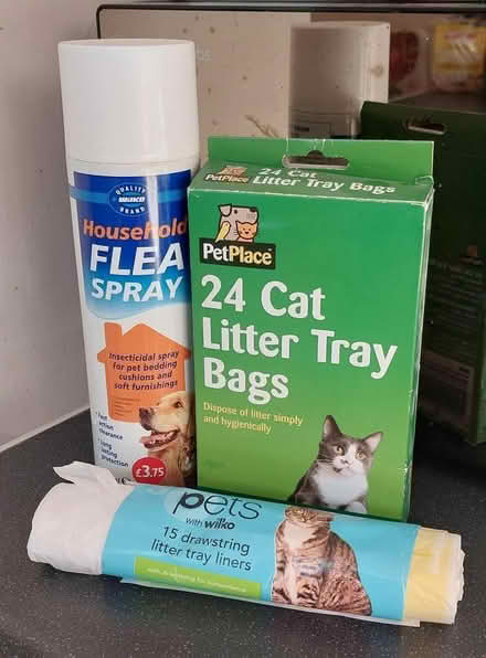 Photo of free Cat litter liners/household flea spray (IP1) #1