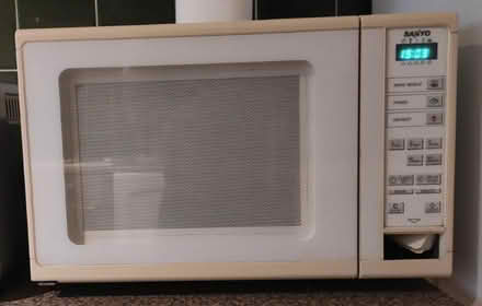 Photo of free Microwave (Hanworth TW4) #1