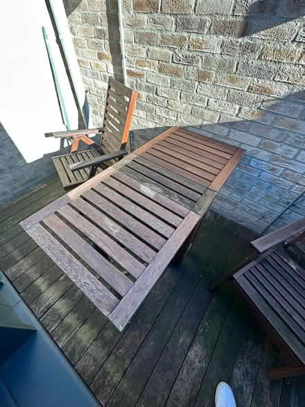 Photo of free Wooden garden furniture set - 2 x reclining chairs & table (Barnes SW13) #4