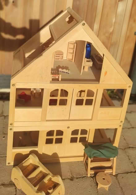 Photo of free Dolls house and furniture (Penrith CA11) #2