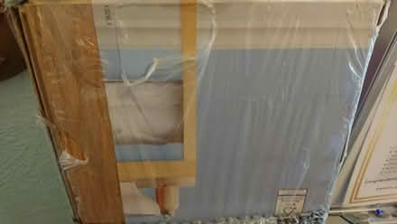 Photo of free One pack clueless laminate floor ring oak (Gorgie EH11) #1