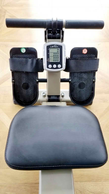 Photo of free Rowing machine (SO19) #3