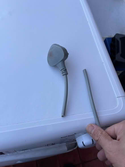 Photo of free Not working Dryer (SE18) #1