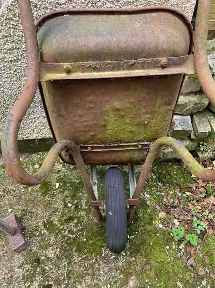 Photo of free wheelbarrow and sledge hammer (Newbiggin CA11) #3