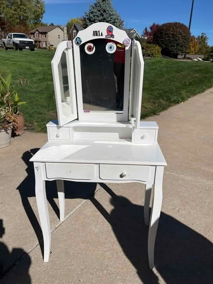 Photo of free Child’s dressing table (Lake st. Louis) #1