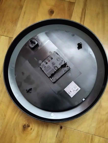 Photo of free Clock - not working properly (Ware SG12) #3