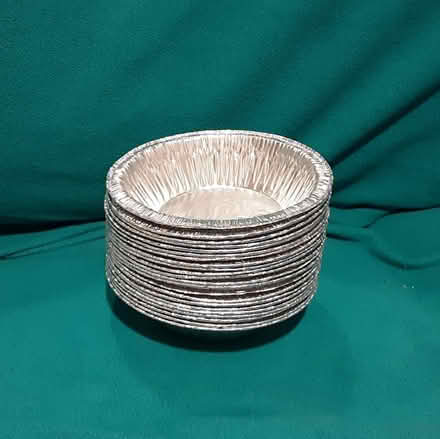 Photo of free Medium Pie Tins (Meadowvale Village) #1