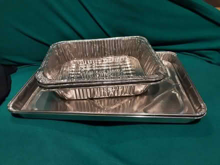 Photo of free Assorted Roasting Pans (Meadowvale Village) #1