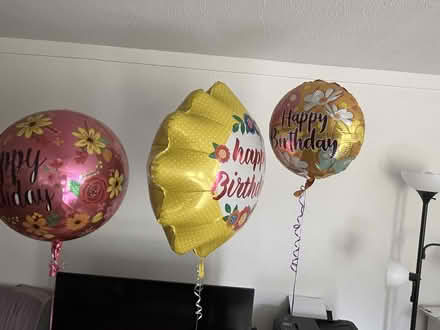 Photo of free "Happy Birthday" balloons (La Crescenta, CA) #1