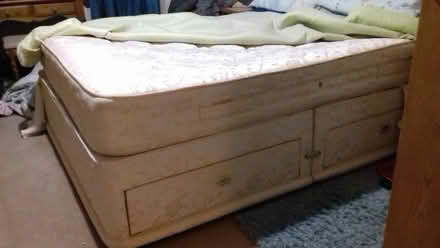 Photo of free SilentNight Kingsize Drawer Divan Plus Mattress (CT5) #1