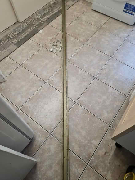 Photo of free 3 sliding wardrobe doors & track (CT12) #2