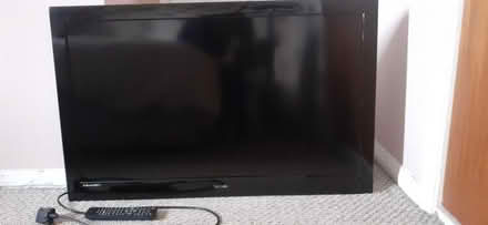 Photo of free Technika 35" TV & Remote (Yate BS37) #1