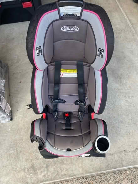 Photo of free Graco Car Seat (Tigard) #1