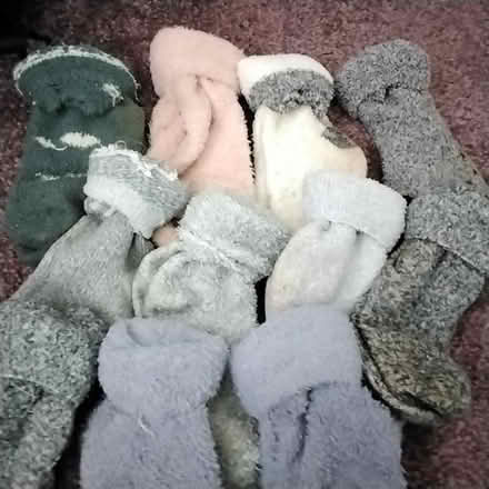 Photo of free ladies mixed bundle bed socks (Marton Bank FY3) #1