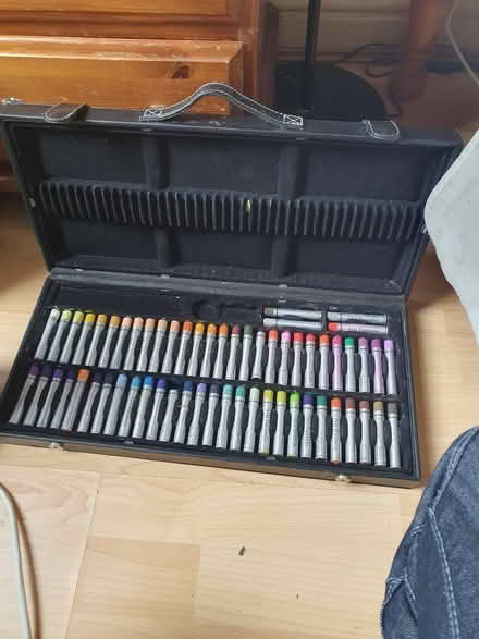 Photo of free Oil painting pens (Stockport SK3) #2