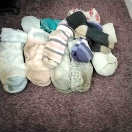 Photo of free bundle ladies bed socks mixed (Marton Bank FY3) #1