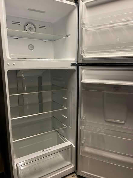 Photo of free fridge/freezer (Earls Court SW10) #3