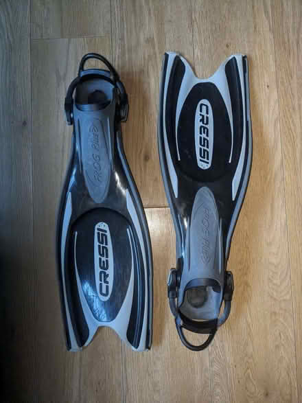 Photo of free Cressi scuba fins S-M (Hillingdon UB8) #1