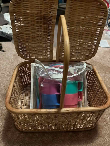 Photo of free Picnic basket (Los Altos) #2