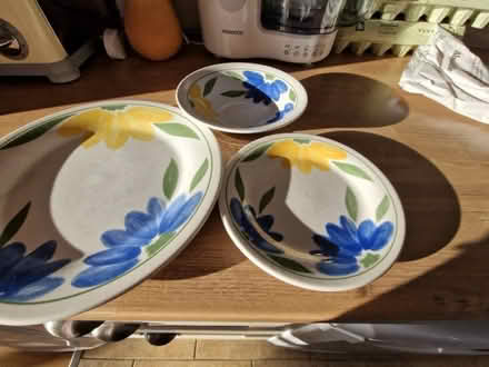 Photo of free crockery - dinner plates, side plates, cereal bowls (Spinney Hill) #3