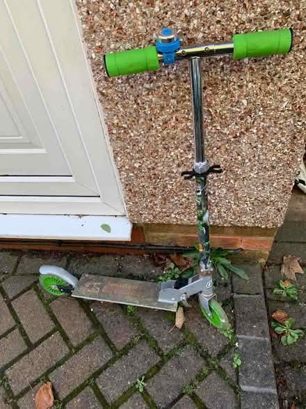 Photo of free Dinosaur scooter (Norton S8) #1