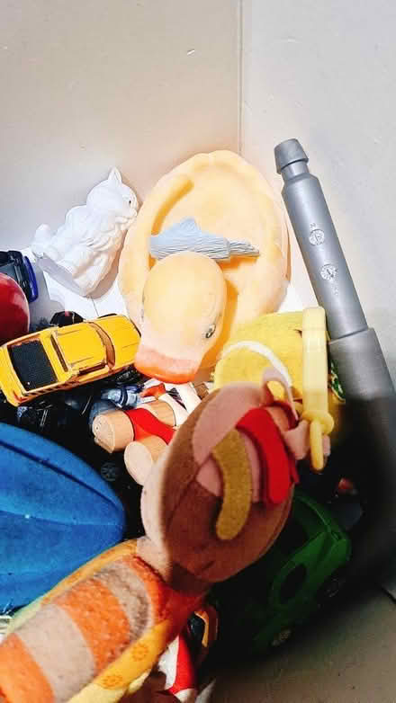 Photo of free Toys in a box (HA2) #1