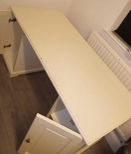 Photo of free white Table (Cheltenham) #3
