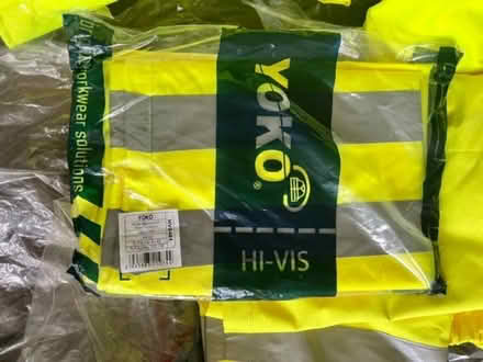 Photo of free High Viz Jacket and waterproof overtrousers (Great Harwood BB6) #1