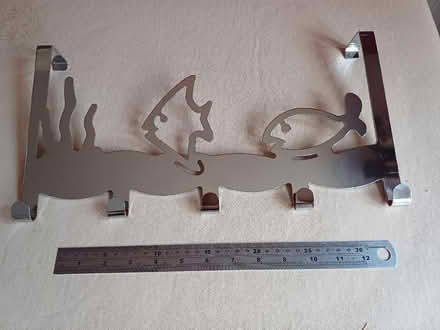 Photo of free Over-the-door hooks (IP4) #2
