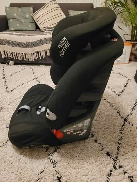 Photo of free Baby/Child Car Seat (TW7) #3