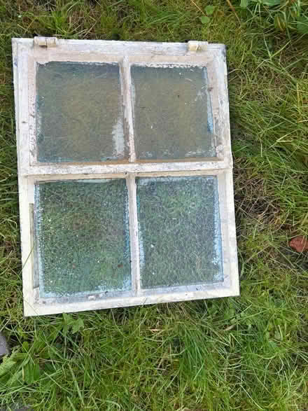 Photo of free Small Crittal window (BA11) #1