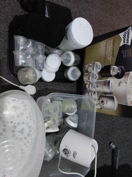 Photo of free Assorted Baby Things (Stapleford NG9) #2