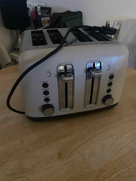 Photo of free Toaster (G41) #1