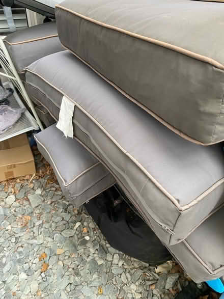 Photo of free Garden corner sofa (Beckenham/Penge, BR3) #2