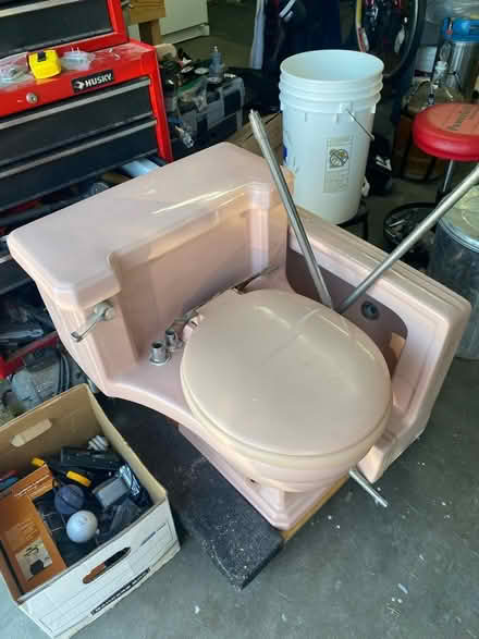 Photo of free Vintage toilet and sink (Wyoming at Commanchee) #1